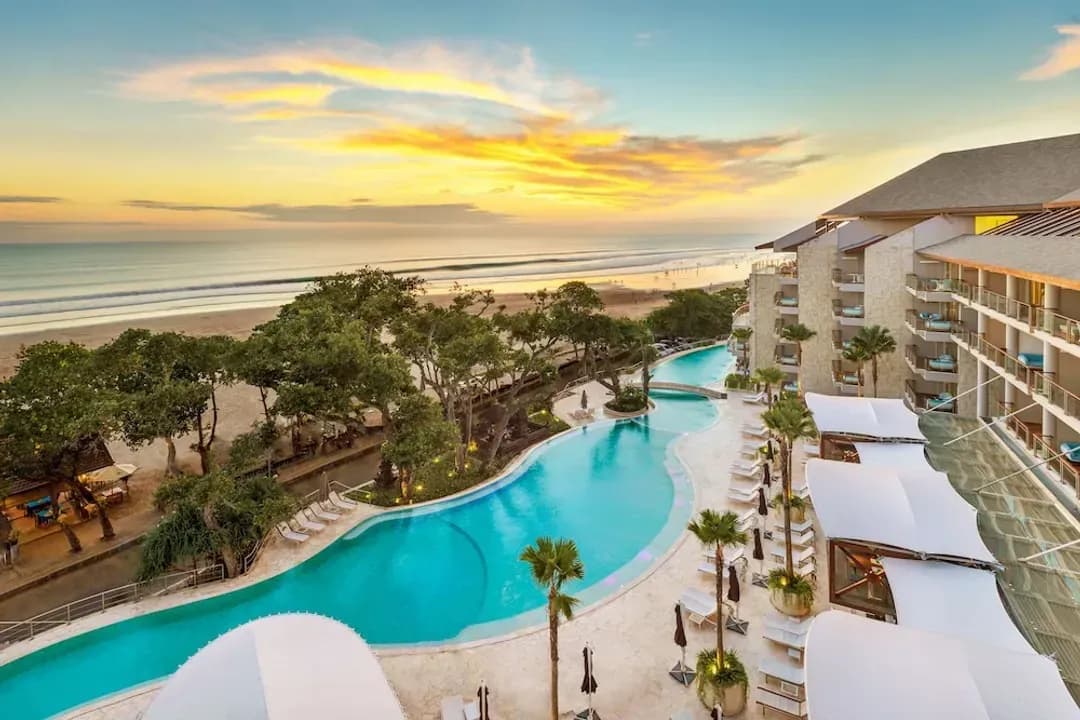 발리 주-더블-식스 럭셔리 호텔