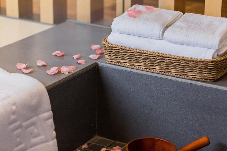 Le Meridien Bed and Breakfast-2