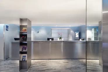 Check-in/check-out kiosk