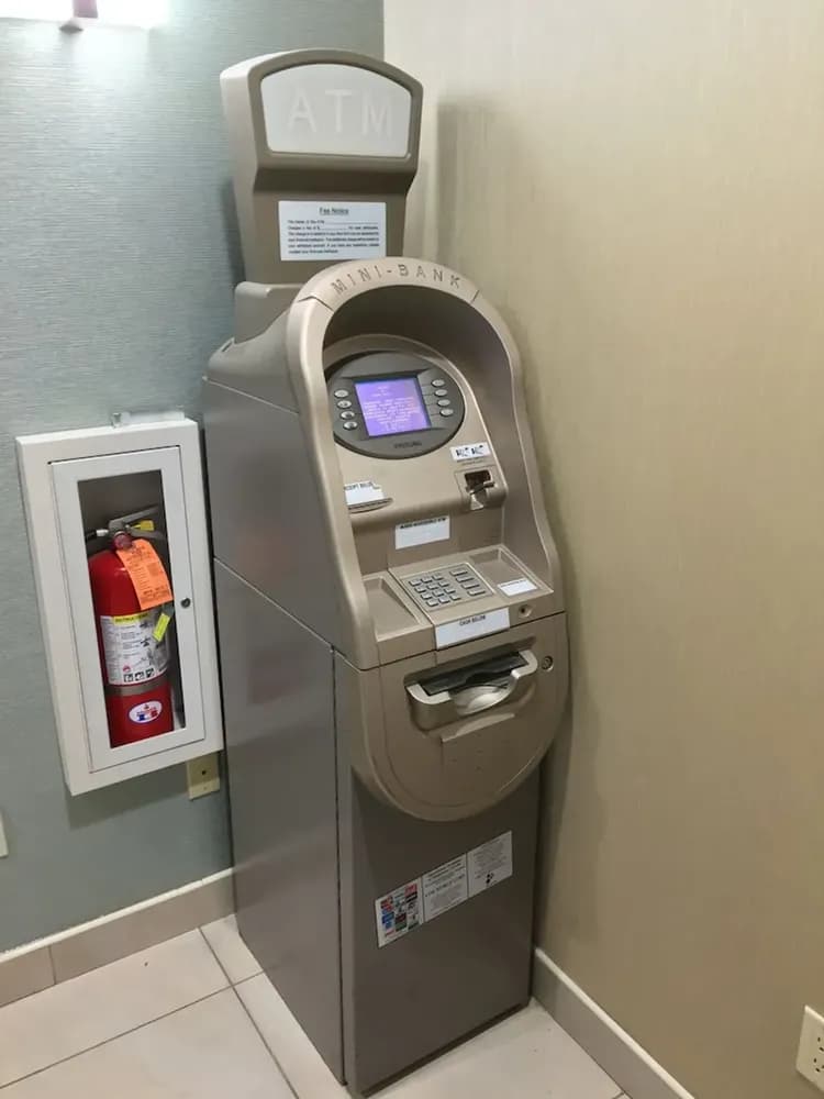 ATM/banking on site