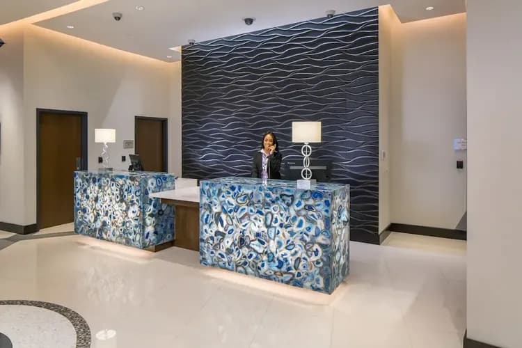 Concierge desk
