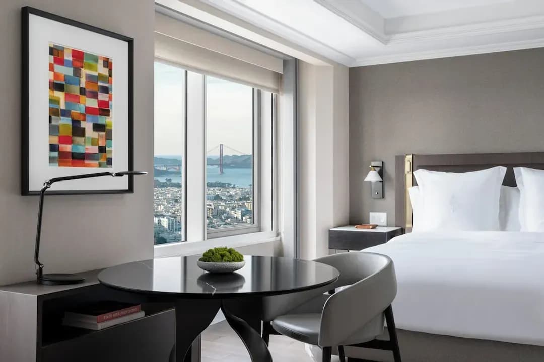 San Francisco City And County-Four Seasons Hotel San Francisco at Embarcadero