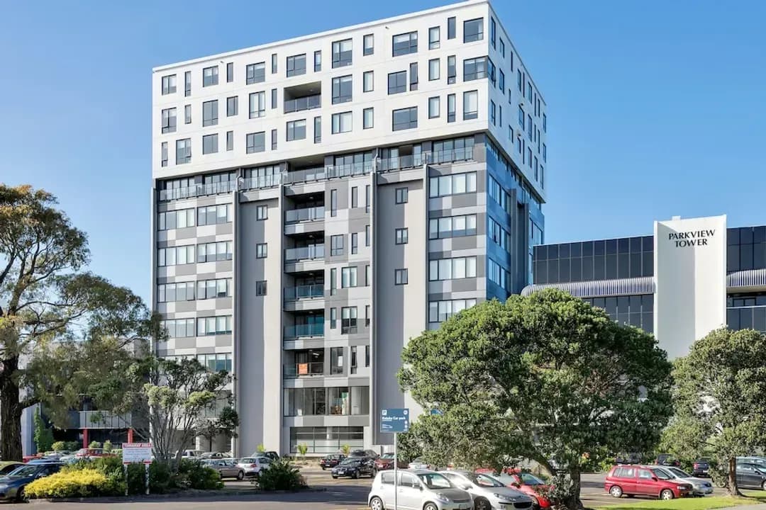 Auckland District-MCentral Apartments Manukau