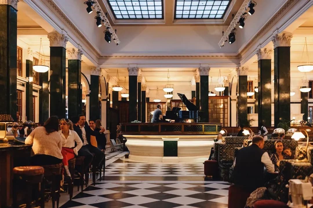 그레이터 런던-더 네드