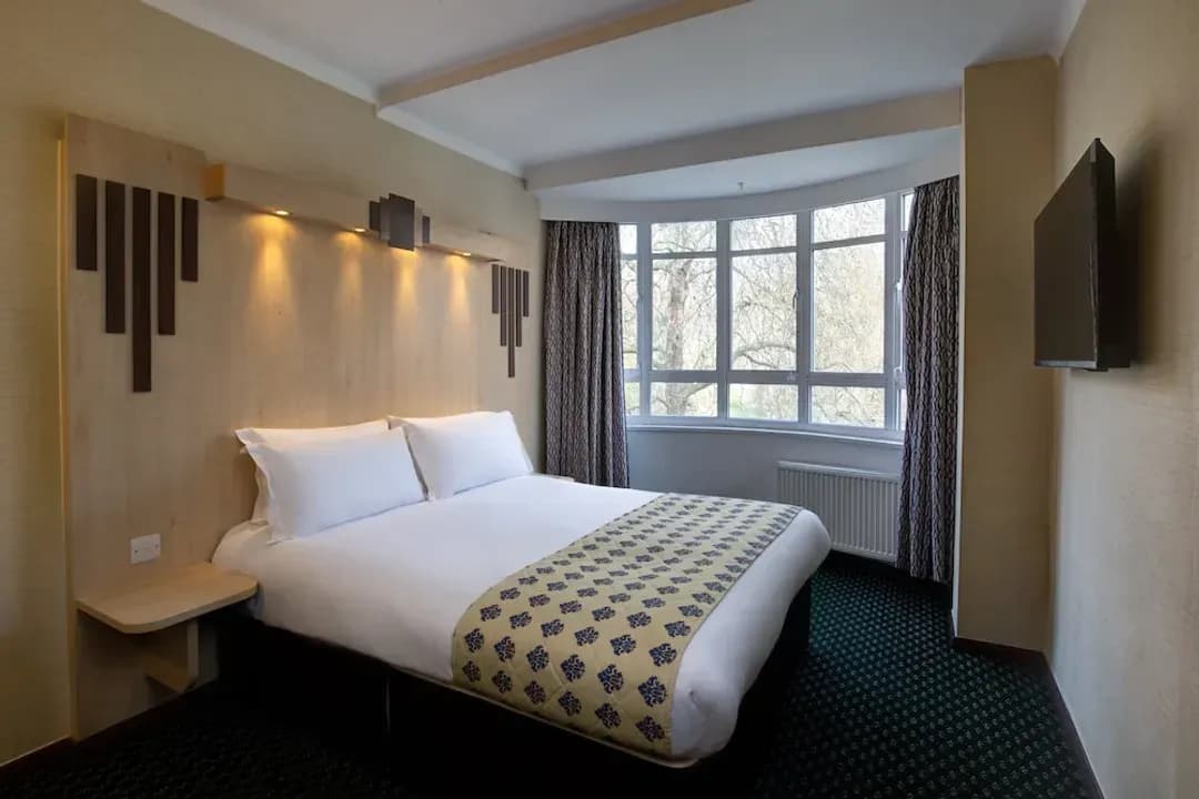 Greater London District-Tavistock Hotel