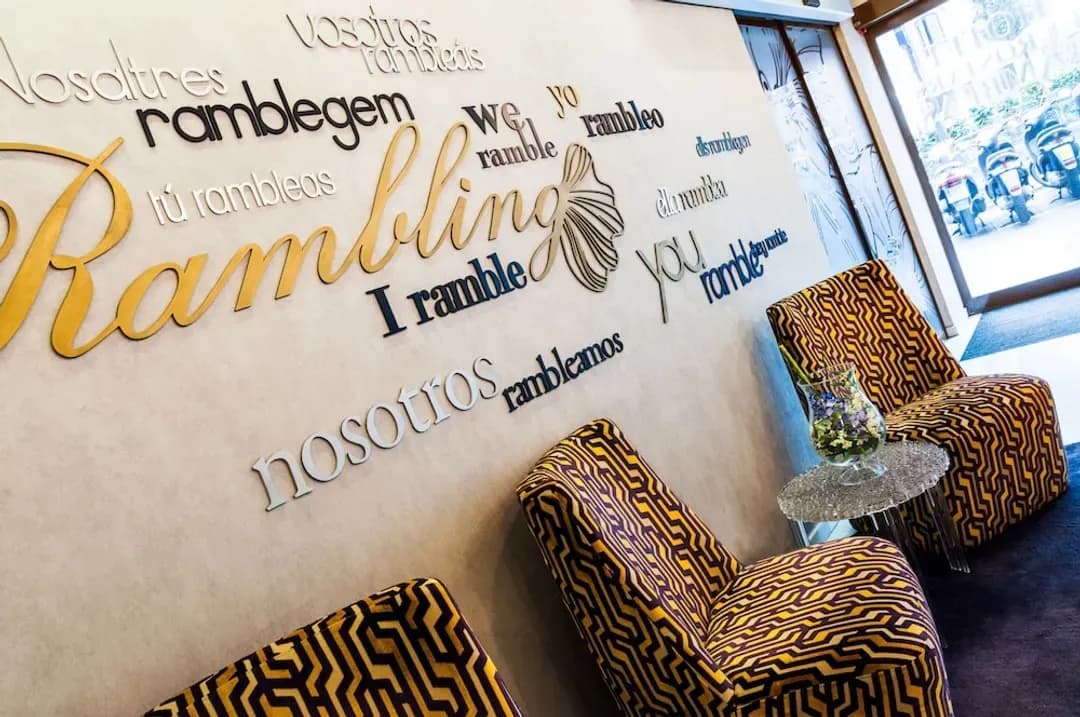 카탈루냐-이코니크 람블라스