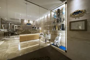 Check-in/check-out kiosk