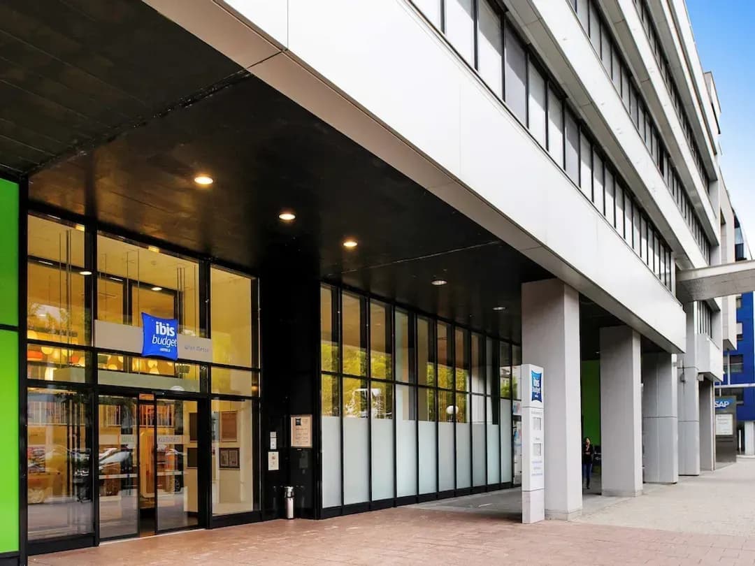 維也納-宜必思維也納會展中心快捷飯店