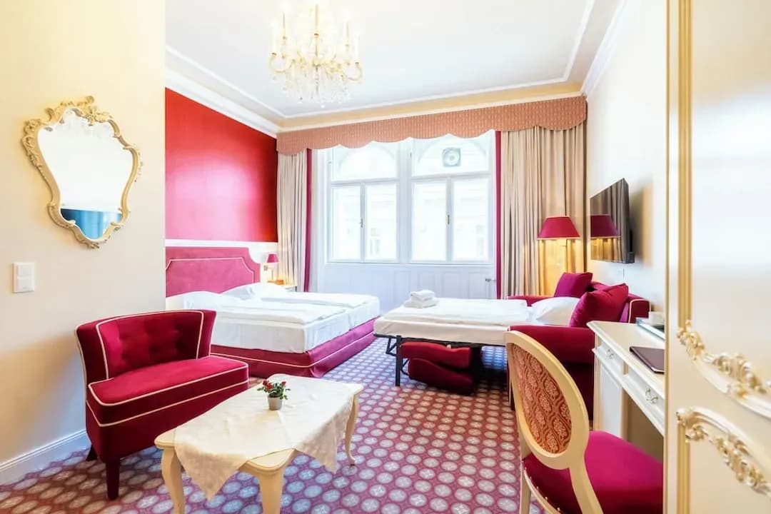 維也納-阿維亞諾精品飯店