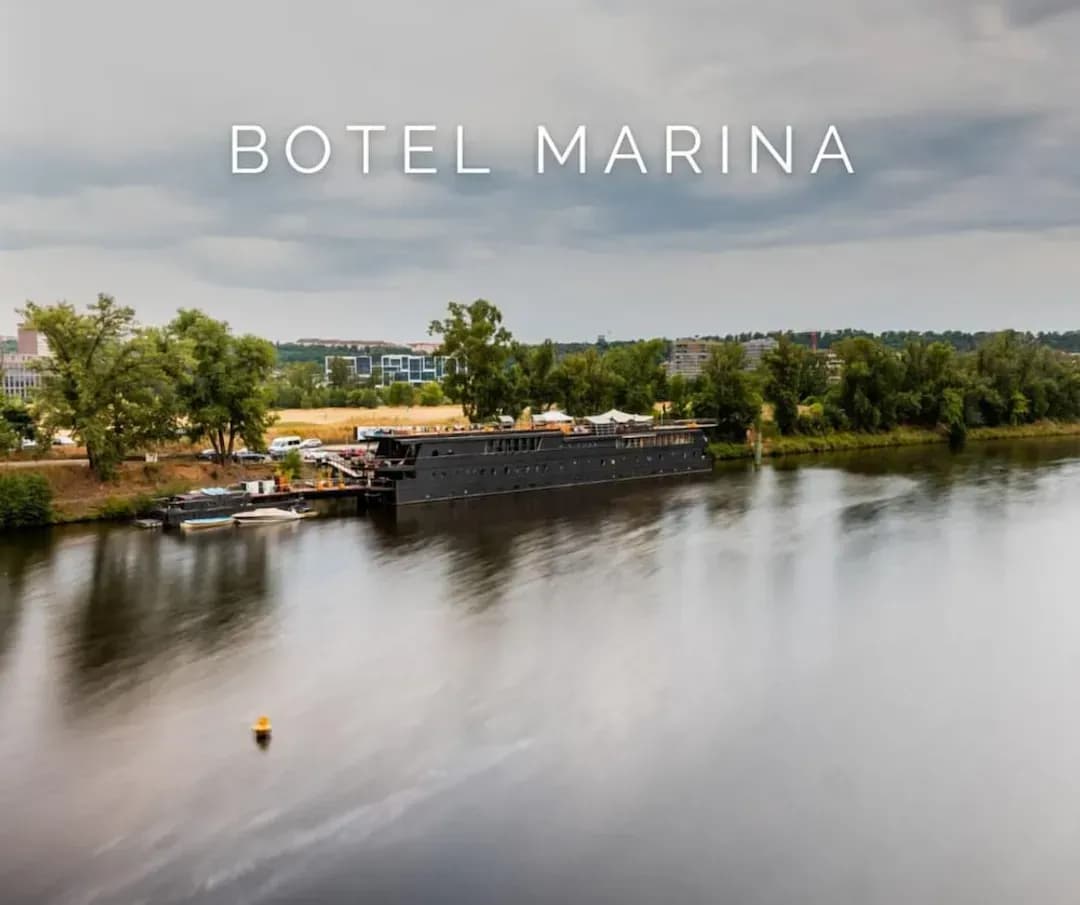 布拉格-Botel Marina