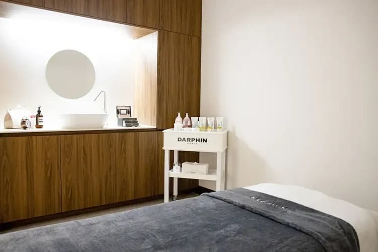 Massage in accommodation