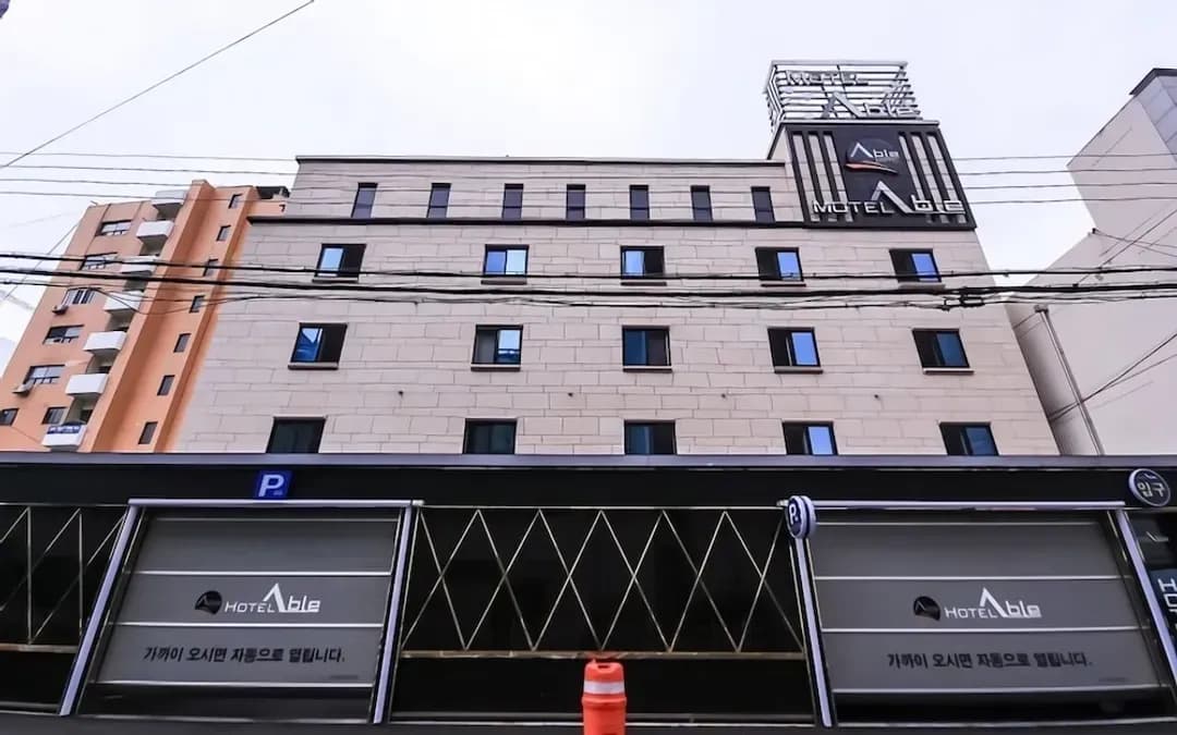 Gyeongsangnam-do-HOTEL Able