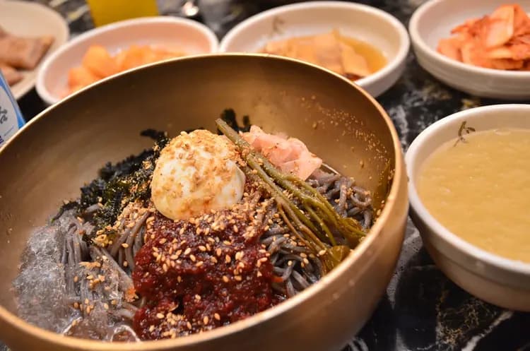 新年湯(此為示意圖,實際提供餐點依現場為主。)