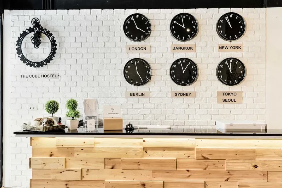 Bangkok-The Cube Hostel Silom