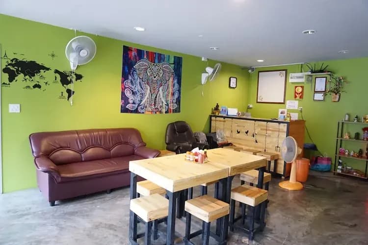 Check-in/check-out kiosk