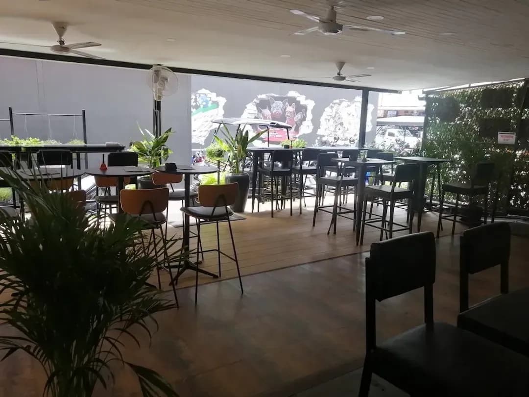 Chonburi-Pasadena Lodge