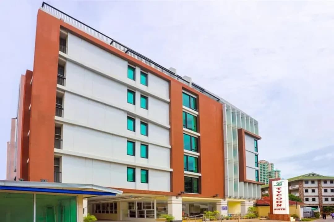 春武里府-Tycoon 套房 芭堤雅