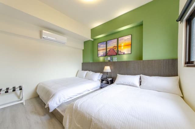 樂見冬山民宿 | 可選購4-12人宜蘭包棟-包棟: 4-12人 | 雙人房*2,四人房*2-8