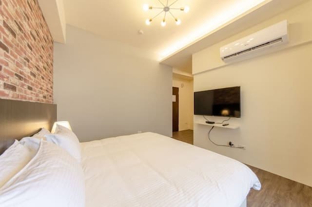 樂見冬山民宿 | 可選購4-12人宜蘭包棟-包棟: 4-12人 | 雙人房*2,四人房*2-6