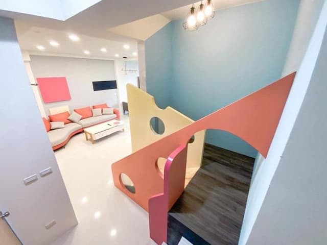 Chill breathed a sigh of relief-entire house-10