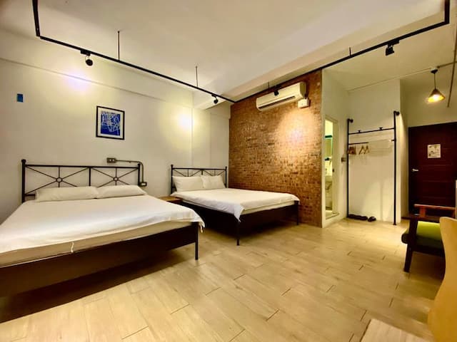 Let's Go Homestay-Quadruple Room-1