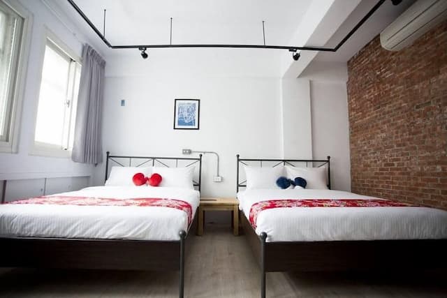 Let's Go Homestay-Quadruple Room-4