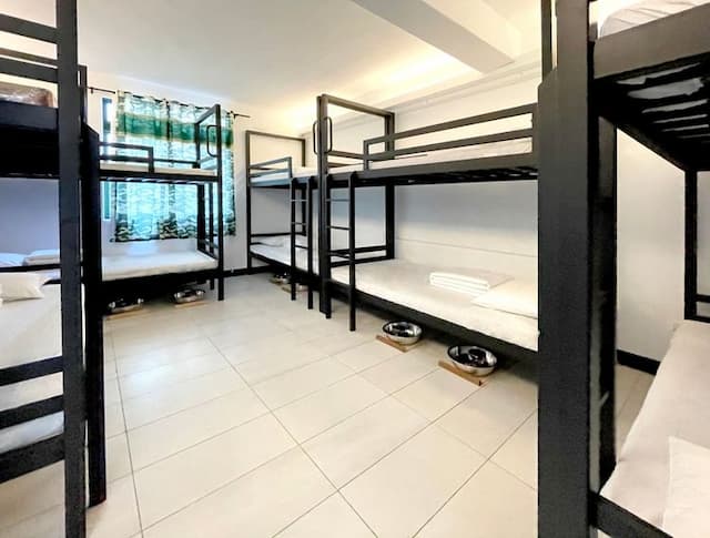 Hunan Highland Barracks Homestay l Camping-8 people bunk beds with shared bathroom-1