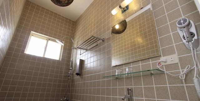 Yingxia Kenting-Cozy and Style Suite for Two-2