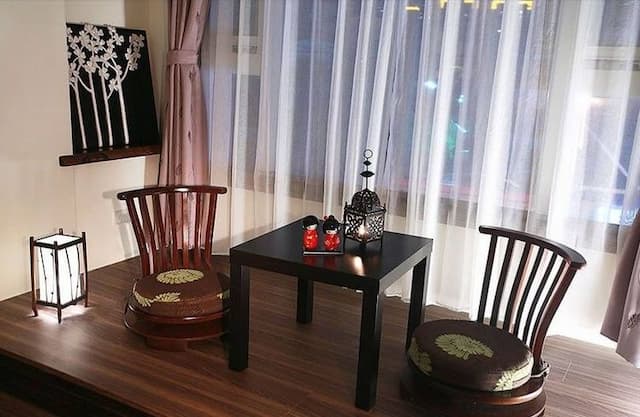 C'est Bon-Japanese-Ihako Castle Double Room-2