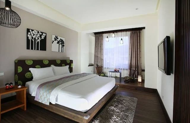 C'est Bon-Japanese-Ihako Castle Double Room-1