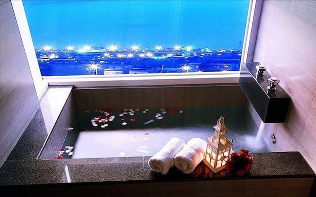 C'est Bon-White Lover Double Room-5