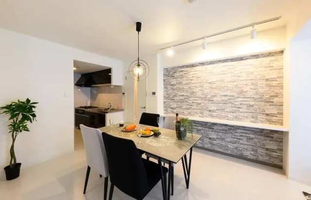 ダイニングテーブル