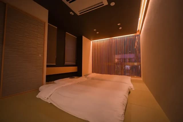 Ryo-an 4-1st floor charter ★ 5 minutes walk from Otaru station / up to 4 people Basic charge / Relax in the large living room. Ryoan-3