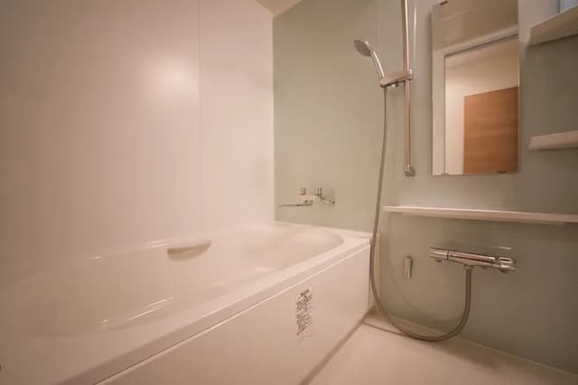 Ryo-an 4-1st floor charter ★ 5 minutes walk from Otaru station / up to 4 people Basic charge / Relax in the large living room. Ryoan-11