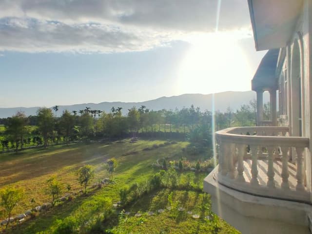 GuZhu ShiYuan-Quadruple Room with View-5