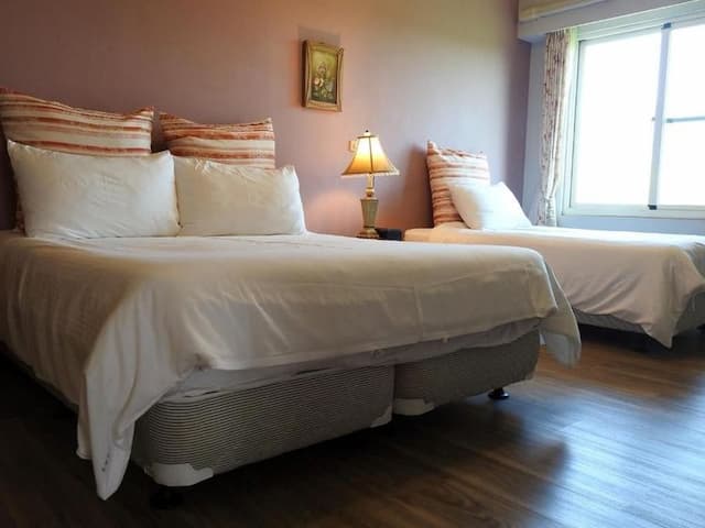 Champs Elysées Garden Homestay-Family Triple Room-2