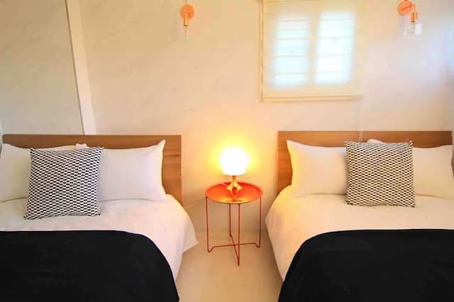 Chan &Suji IV(6 minutes walk to the train station)-7-11 People *This is a semi-underground room*-1