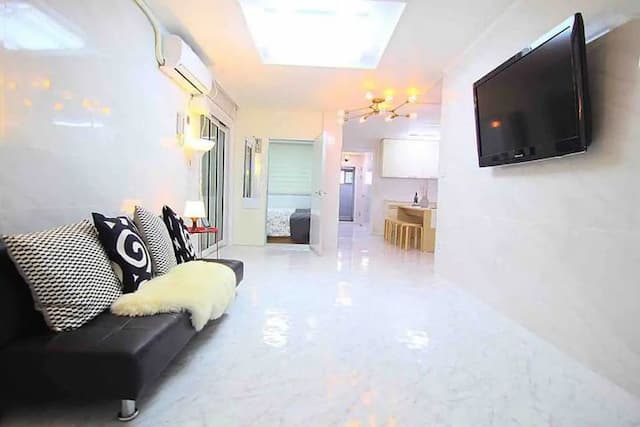 Chan &Suji IV(6 minutes walk to the train station)-7-11 People *This is a semi-underground room*-2