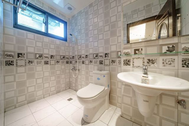 金朵民宿 | 房內溜滑梯、球池-白雪公主四人房-6