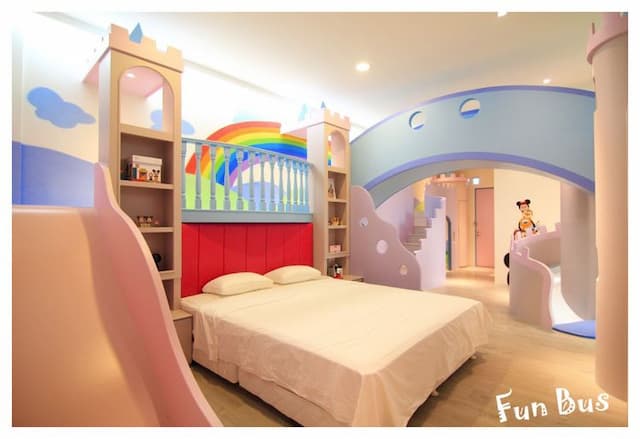 高雄FunBus溜滑梯親子民宿-魔幻城堡房-3