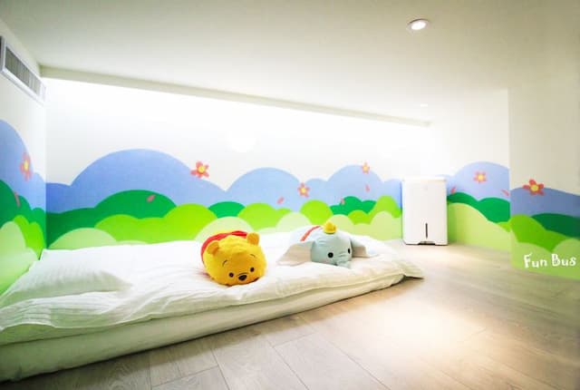 高雄FunBus溜滑梯親子民宿-魔幻城堡房-5