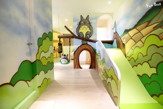 高雄FunBus溜滑梯親子民宿-童真龍貓房-6