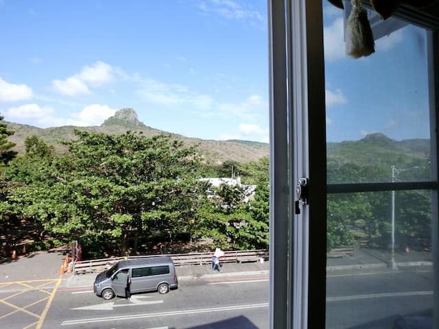 興吉旅店 | 室內公共空間自行車停放-山景四人房-6