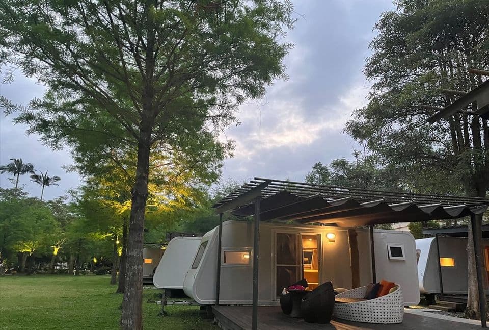 天ㄟ露營車|獨家8折起!近梅花湖、附早餐-【豪華露營車】全新改裝 - 直面湖景(無寵物友善)-3