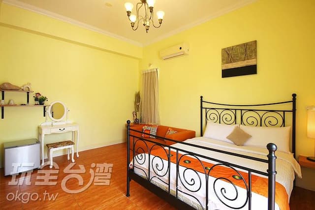 Summer Time Bed and Breakfast-2E exquisite double room-7
