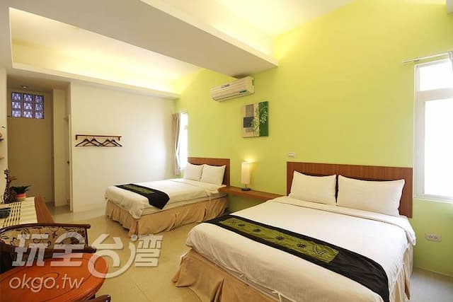 Summer Time Bed and Breakfast-4A / 4B Delicate Quadruple Room (Not Pick Room)-5