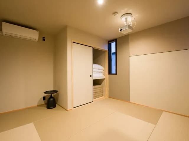 【C棟】プロジェクター付きの和室