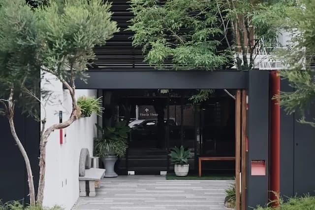 漁樂活台南安平包棟民宿|4-16人包棟|電梯採光豪宅|設有電動麻將、廚房、浴缸|豪宅體驗|軟水系統|精油沐浴備品|鄰近漁光島-漁樂活民宿(一館:世平五街10巷37號)-5