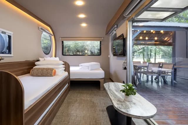 Bon Chill Glamping by Cosmos Otium-【露營車】曙光號 (2人入住)-1