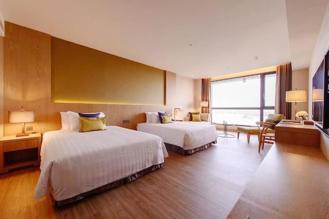 골든 레이크 호텔-엘리트 레이크 뷰 세컨드 미들 베드-1